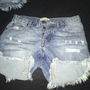 One teaspoon shorts